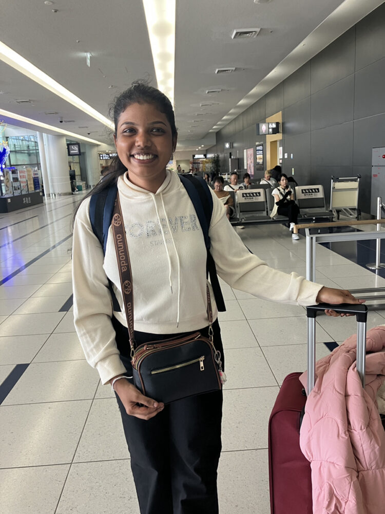 スリランカからアクタガワHRMの登録支援スタッフ1名が入国しました